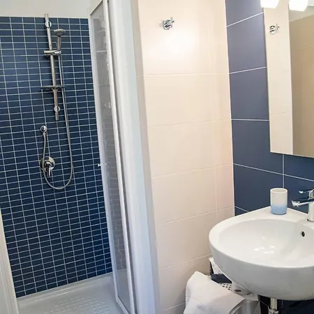 Il Tramonto 住宿加早餐酒店 卡斯泰卢佐