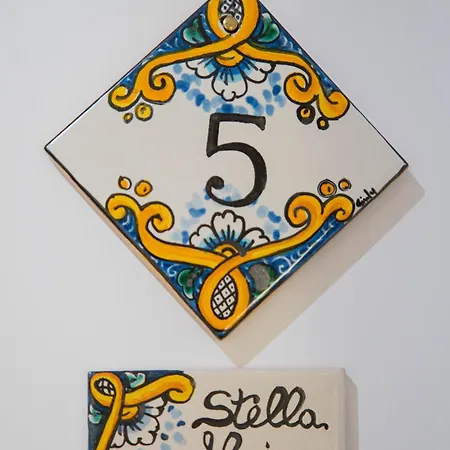 住宿加早餐酒店 Il Tramonto 卡斯泰卢佐