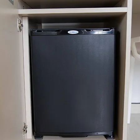 住宿加早餐酒店 Il Tramonto 卡斯泰卢佐